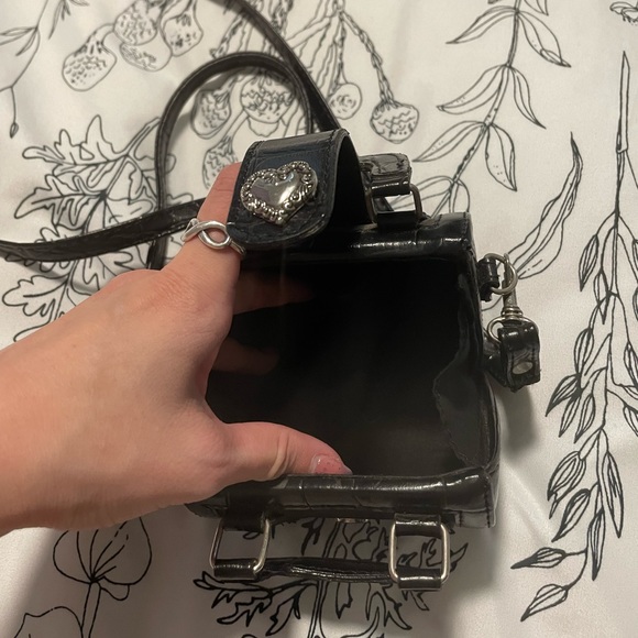 Small Black Purse with Hearts - Picture 2 of 4